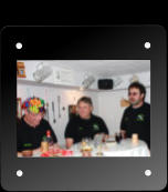 Alles unter einer Kappe.